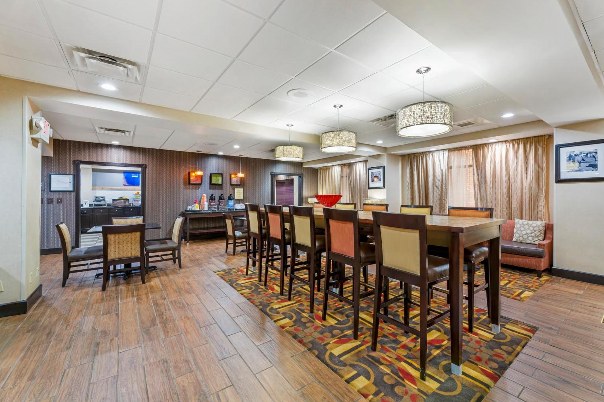 Comfort Inn, Cleveland South - Richfield Exteriér fotografie
